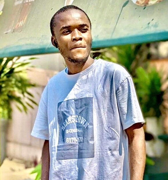 SAMUEL KASHINDI Divin